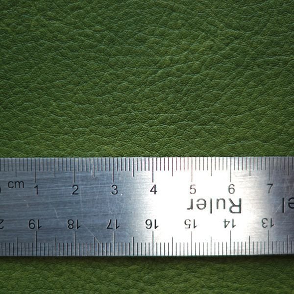 合皮 ソフトアンティーク 生地 淡緑色（オリーブグリーン） - 合