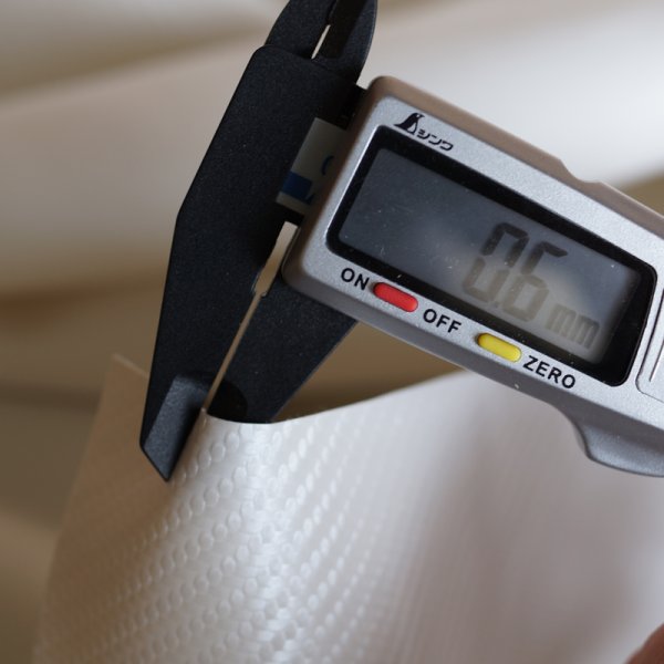 画像6: 合皮 生地 カーボンレザー（PVC）　白色（ホワイト） (6)