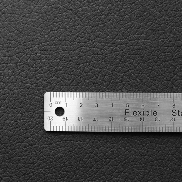 画像3: 合皮 生地 シボ大 黒色(ブラック) (3)