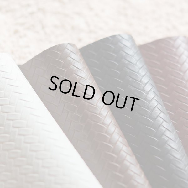 画像3: 合皮 生地 メッシュ柄 白色(ホワイト) (3)